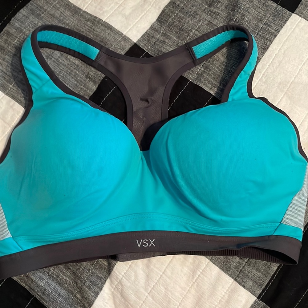 Victoria’s Secret Sport size 36D